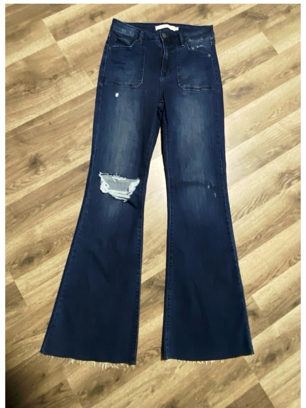 BUCKLE Hidden Brand Ripped High Rise Dark Wash Flare Jeans Size 28 - Picture 4 of 7
